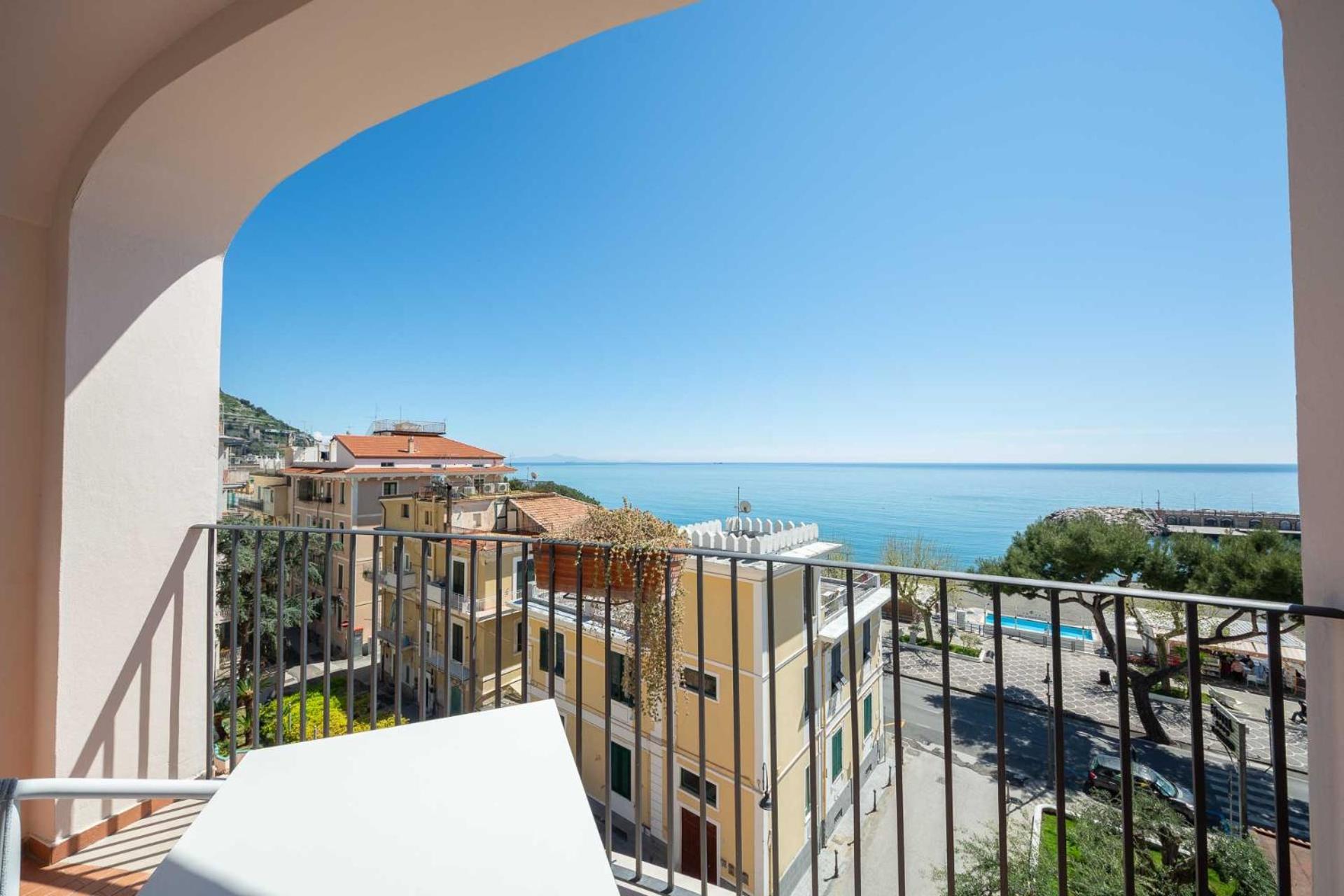 Hotel San Francesco Майори Екстериор снимка