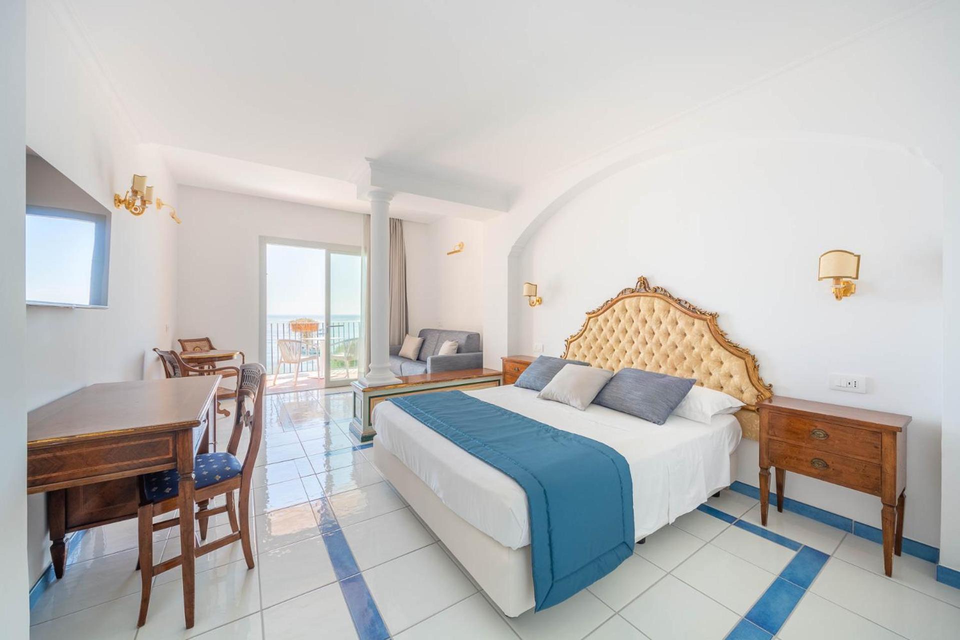 Hotel San Francesco Майори Екстериор снимка