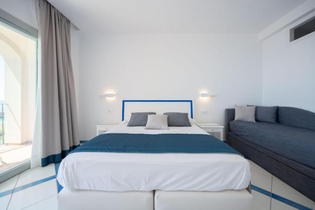 Hotel San Francesco Майори Екстериор снимка